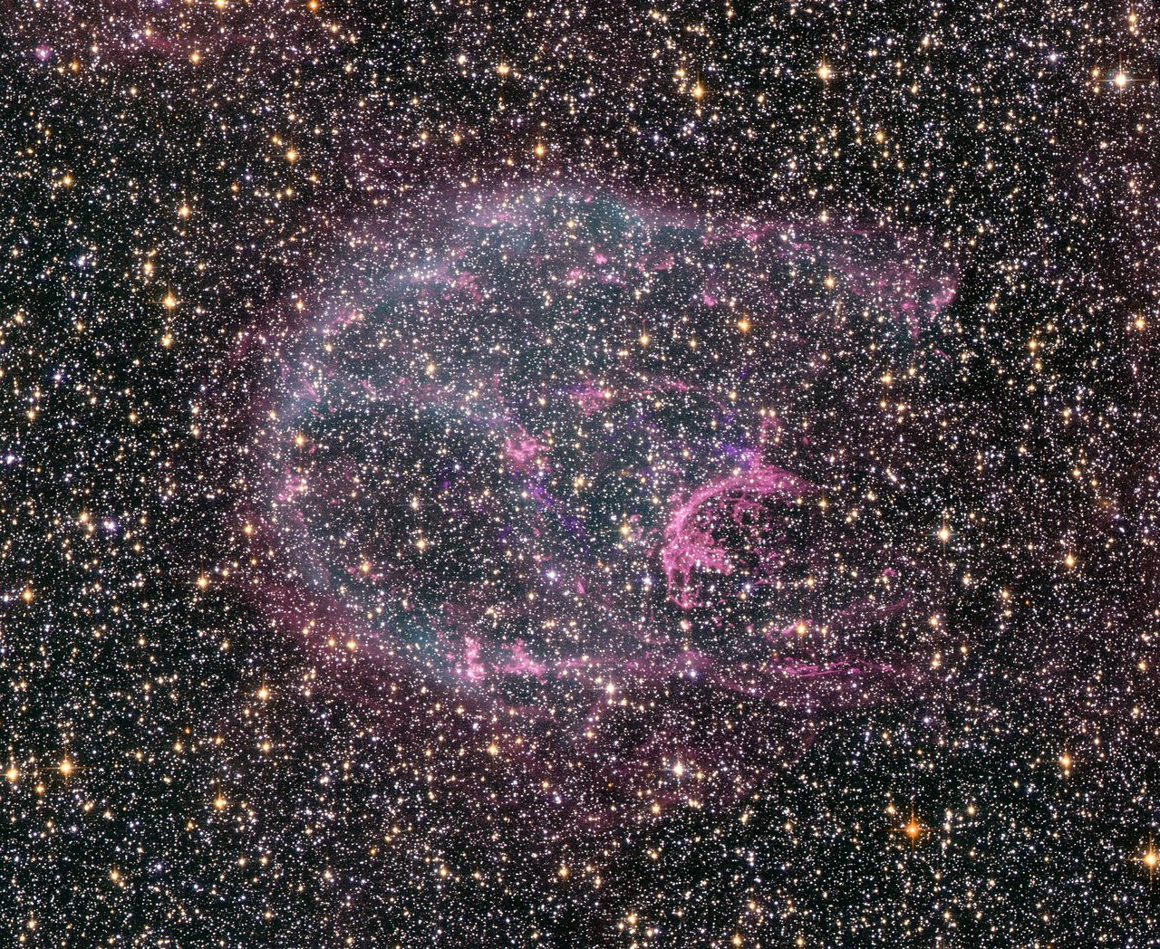 NASA Space Observatories Glimpse Faint Afterglow of Nearby Stellar Explosion