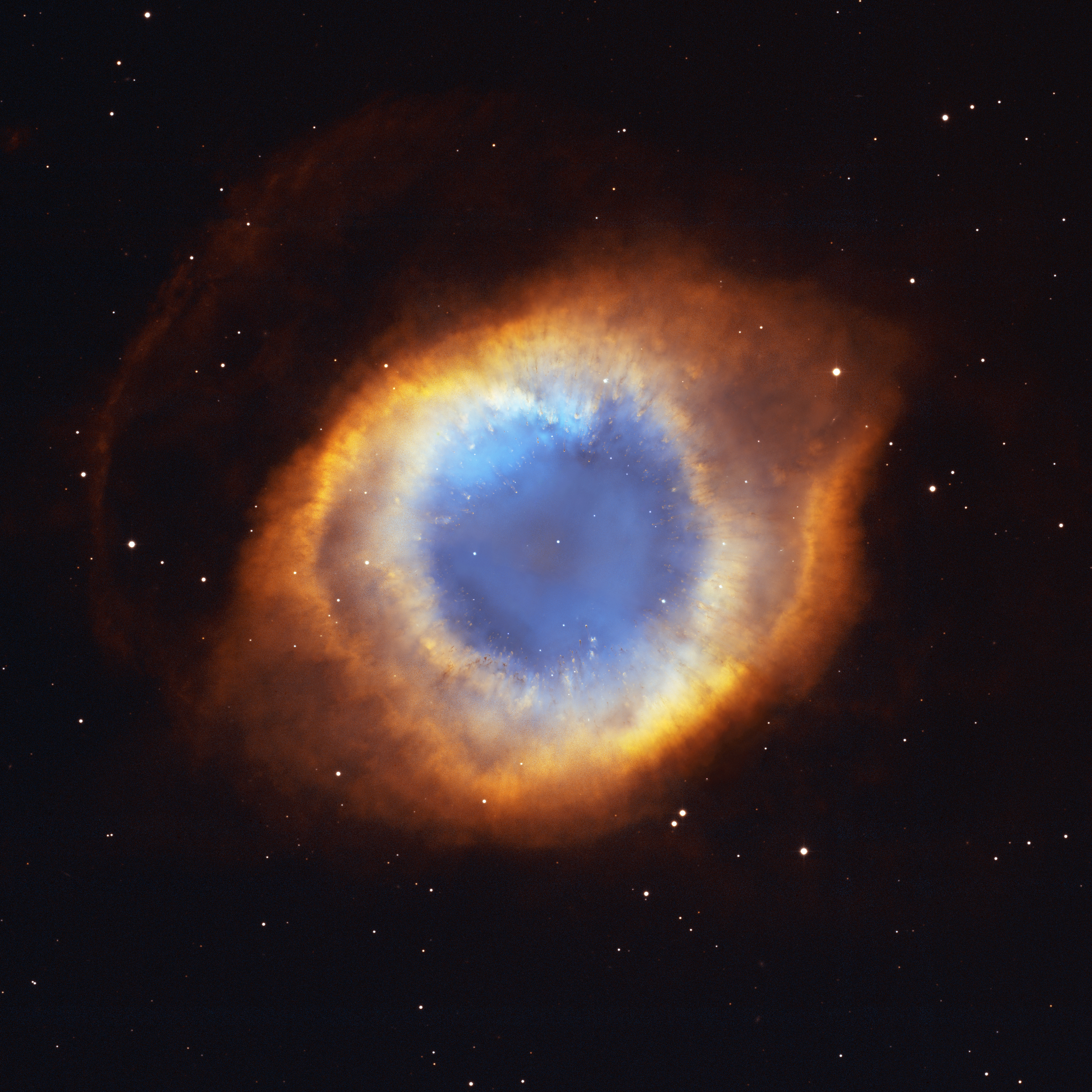 Iridescent Glory of Nearby Planetary Nebula Showcased on Astronomy Day